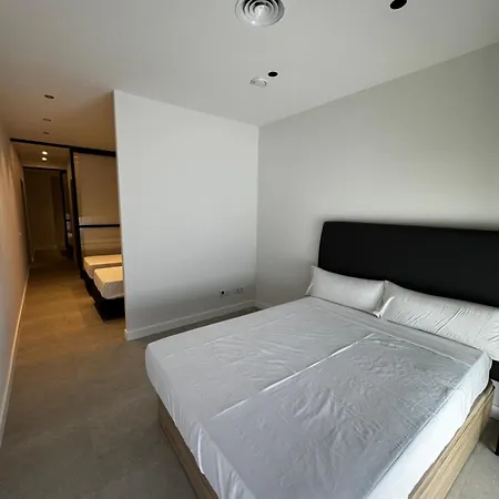 公寓 Comfortwork Near Barcelona *